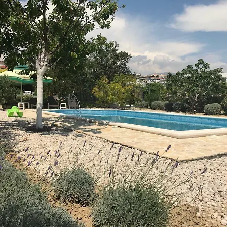 Oleja Hébergement de vacances *